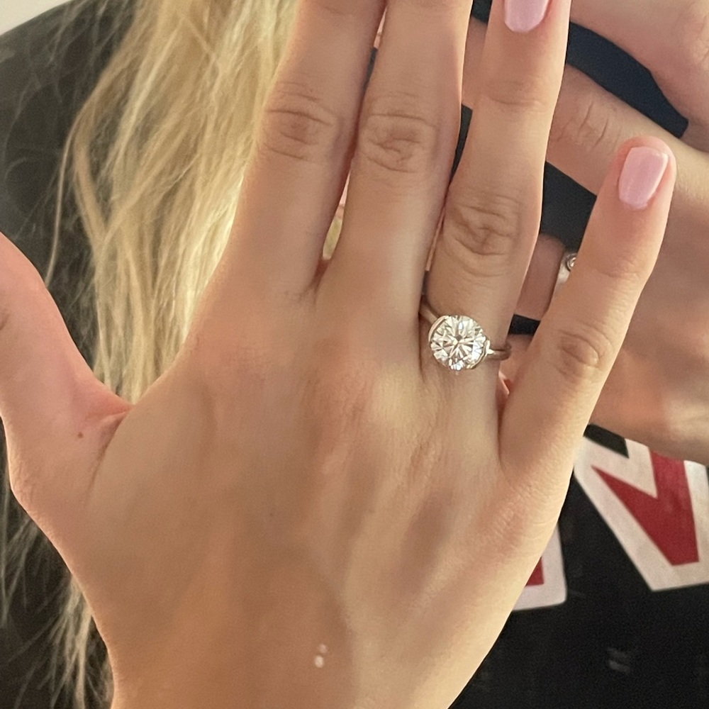 3 carat half bezel moissanite diamond engagement ring - Picture 12 of 12